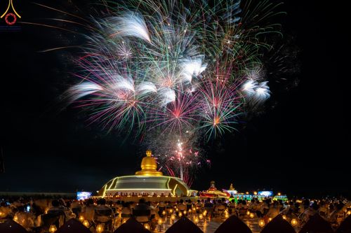 ภาพ No.118394:พิธีจุดประทีปถวายเป็นพุทธบูชา และบูชาธรรมมหาปูชนียาจารย์ พระมงคลเทพมุนี(สด จนฺทสโร) วันที่ 24 มกราคม พ.ศ. 2567 ณ อนุสรณ์สถานบางปลา อ.บางเลน จ.นครปฐม