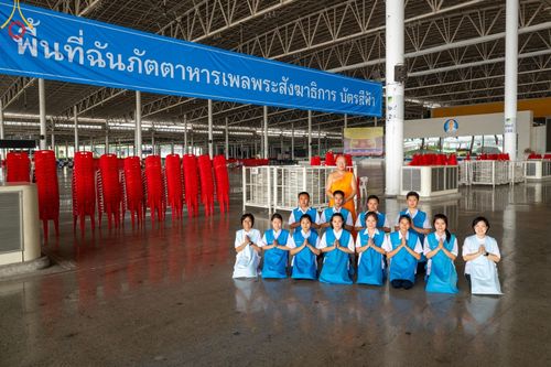 ภาพ No.58435:V.41 เทหมดใจ  ลุยต่อไป ร้อยซาวปี การเตรียมงาน การปฏิบัติงาน และการเก็บงาน ของเจ้าหน้าที่หน่วยงานต่างๆ เพื่อพิธีฉลองอายุวัฒนมงคล 80 ปี หลวงพ่อธัมมชโย และรับถวายมหาสังฆทาน 10,000 กว่าวัดทั่วประเทศ ในวันคุ้มครองโลก จันทร์ที่ 22 เมษายน พ.ศ. 2567