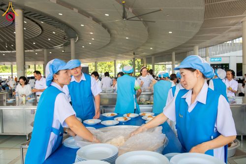 ภาพ No.307382:วันจันทร์ที่ 2  กุมภาพันธ์ พ.ศ. 2569 พิธีบุพเปตพลี ครั้งที 177 วันพระขึ้น 15 ค่ำ เดือน 3 ณ หอฉันคุณยายอาจารย์ วัดพระธรรมกาย จ.ปทุมธานี