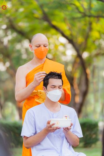 ภาพ No.80104:พิธีตัดปอยผมและปลงผมนาคธรรมทายาท โครงการอุปสมบทหมู่ธรรมทายาท พุทธศาสตร์สากลรุ่นที่ 7 (ภาคฤดูร้อน) วันอาทิตย์ที่ 9 เมษายน พ.ศ.2566