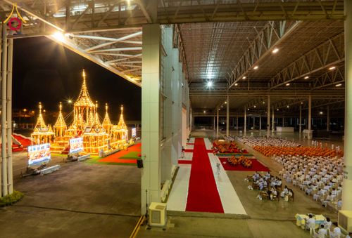 ภาพ No.316683:วันอาทิตย์ที่ 29 มีนาคม พ.ศ. 2569 พิธีทอดผ้าบังสุกุลและพิธีชำระร่าง โยมพ่อณรงค์ จินตมากุล  สิริอายุ 99 ปี 11 เดือน โยมบิดา พระครูปลัดรัตนวีรวัฒน์ (รังสฤษดิ์ อิทฺธิจินตโก) ที่ปรึกษาเจ้าคณะจังหวัดปทุมธานี เจ้าอาวาสวัดพระธรรมกาย  ณ ฌาปนสถานชั่วคราว ทางเข้า 