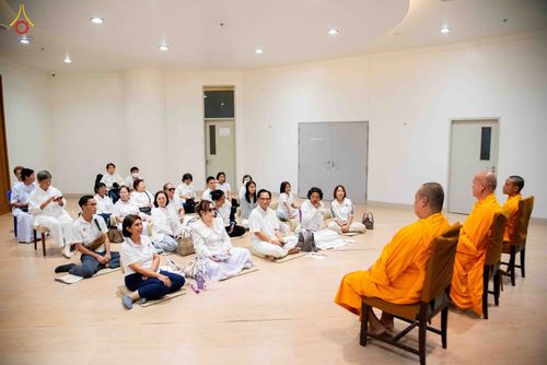 ภาพ No.344460:วันที่ 21-23 สิงหาคม พ.ศ. 2569 สัมมนารวมใจผู้นำบุญ บูชาธรรม 82 ปี หลวงพ่อธัมมชโย รุ่นที่ 1 กฐินสามัคคีทั่วไทย 30,000 วัด โครงการอุปสมบทบูชาธรรมมหาปูชนียาจารย์ 3,000 รูป  ณ ศูนย์ปฏิบัติธรรมเวิล์ดพีช วัลเล่ย์ จ.นครราชสีมา