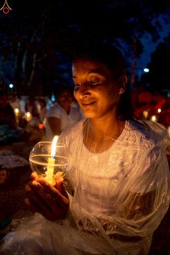 ภาพ No.229974:วันที่ 4 และ 12 พฤษภาคม พ.ศ. 2568 พิธีจุดวิสาขประทีป ถวายเป็นพุทธบูชา ณ วัดสุภัทรารามา มหาวิหาร เมืองบาดุลลา ประเทศศรีลังกา