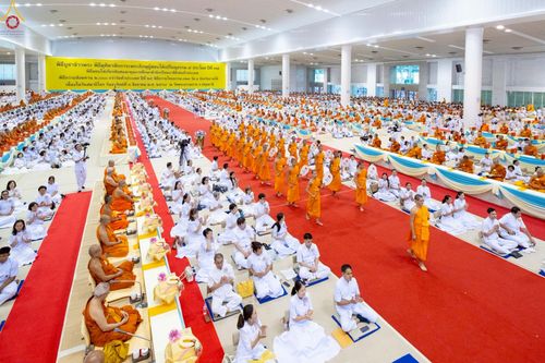 ภาพ No.236233:วันที่ 3 สิงหาคม พ.ศ. 2568 พิธีมุทิตาสักการะพระภิกษุ ผู้สอบได้เปรียญธรรม 9 ประโยค ระดับโลก ปีที่ 37, พิธีมอบโล่และทุนการศึกษา สำนักเรียนบาลีดีเด่นทั่วประเทศ ณ ห้องแก้วสารพัดนึก 1 วัดพระธรรมกาย