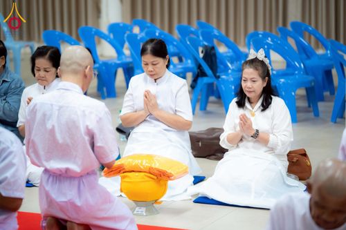 ภาพ No.278261:วันศุกร์ที่ 5 ธันวาคม พ.ศ. 2568 (วันพ่อแห่งชาติ) พิธีบรรพชาอุปสมบทหมู่ธรรมทายาท จำนวน 16 รูป โครงการบรรพชาอุปสมบทหมู่ รุ่นบูชาธรรมมหาปูชนียาจารย์ ประจำปี 2568  ณ ศูนย์ปฏิบัติธรรมและอบรมเยาวชนพระนครศรีอยุธยา จ.พระนครศรีอยุธยา