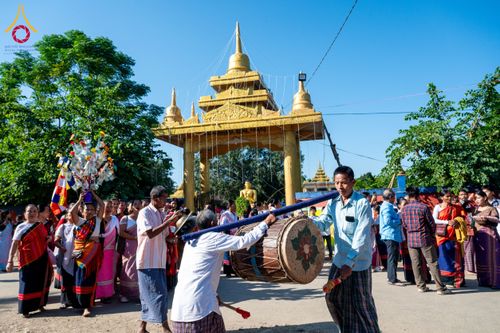 ภาพ No.176192:พิธีทอดกฐินสมทบ โดยมูลนิธิธรรมกาย ในนามหลวงพ่อธัมมชโย ณ วัดสัทธนารามา บานา วิหาร เมืองไดยุน รัฐอรุนาจาลประเทศ ประเทศอินเดีย วันที่ 15 พฤศจิกายน พ.ศ. 2567