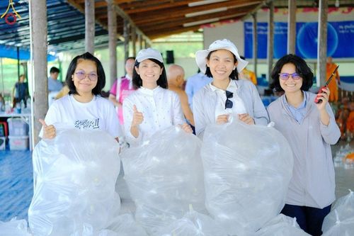 ภาพ No.211160:วันเสาร์ที่ 15 มีนาคม พ.ศ. 2568  การเตรียมงานของเจ้าหน้าที่ เพื่องานฉลองปทุมเจดีย์ ณ ศูนย์อบรมเยาวชนปัตตานี