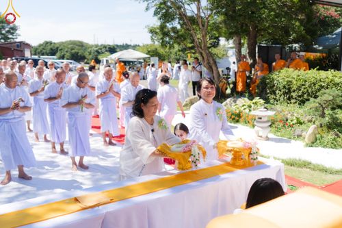 ภาพ No.148307:พิธีปฐมอุปสมบท สมโภชอุโบสถ บูชาธรรม 80 ปี หลวงพ่อธัมมชโย  วันอาทิตย์ที่ 11 สิงหาคม พ.ศ. 2567 วัดพระธรรมกายโทชิหงิ ประเทศญี่ปุ่น