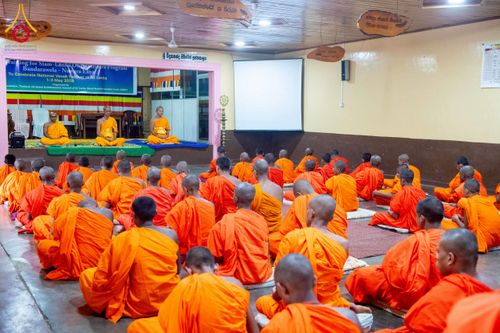 ภาพ No.225595:วันที่ 1 พฤษภาคม พ.ศ. 2568 พิธีเปิดโครงการ สยาม-ลังกา ธรรมยาตรา ฉลองเทศกาลวิสาขบูชาแห่งชาติ ศรีลังกา  และ บูชาธรรม 81 ปี หลวงพ่อธัมมชโย