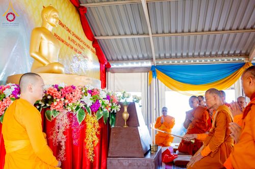 ภาพ No.231666:โครงการบรรพชาอุปสมบทหมู่ครั้งที่ 2 ณ วัดพระธรรมกายโจฮันเนสเบิร์ก ประเทศแอฟริกาใต้ วันอาทิตย์ 29 มิถุนายน พ.ศ. 2568