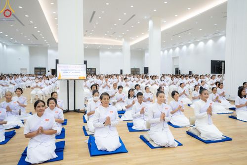 ภาพ No.157372:โครงการ อุบาสกแก้ว อุบาสิกาแก้ว รุ่นที่ 3 ตัวแทนทอดกฐินสามัคคีทั่วไทย 30,000 วัด บูชาธรรม 80 ปี หลวงพ่อธัมมชโย ระหว่างวันที่ 19-22 กันยายน พ.ศ. 2567 โซนกรุงเทพฯ-สมุทรปราการ ณ อาคาร 115 ปี คุณยายอาจารย์ฯ วัดพระธรรมกาย