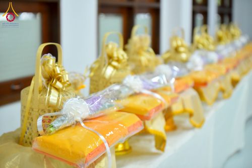 ภาพ No.227101:วันอังคารที่ 3 มิถุนายน พ.ศ. 2568 นายอำเภอคลองหลวง นำพสกนิกรรวมใจภักดิ์ สมเด็จพระนางเจ้าฯ พระบรมราชินี เนื่องในโอกาสวันเฉลิมพระชนมพรรษา ณ อาคารปลูกศรัทธา 2 วัดพระธรรมกาย อ.คลองหลวง จ.ปทุมธานี