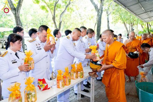 ภาพ No.237657:พิธีเจริญพระพุทธมนต์ ปฏิบัติธรรมเจริญสมาธิภาวนา และทำบุญตักบาตร ถวายพระราชกุศล เนื่องในโอกาสวันเฉลิมพระชนมพรรษา สมเด็จพระนางเจ้าสิริกิติ์ พระบรมราชินีนาถ พระบรมราชชนนีพันปีหลวง วันอังคารที่ 12 สิงหาคม พ.ศ. 2568  ณ อาคารปลูกศรัทธา 2 วัดพระธรรมกาย 