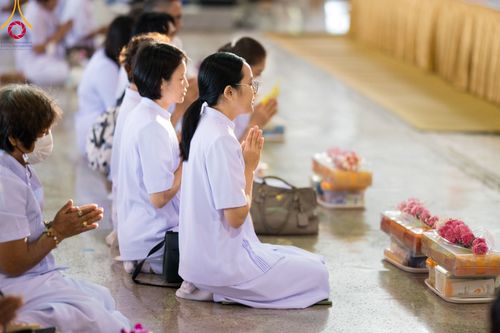 ภาพ No.99663:พิธีตักบาตรวันอาทิตย์ต้นเดือน ณ สภาธรรมกายสากล วัดพระธรรมกาย จ.ปทุมธานี วันอาทิตย์ที่ 3 ธันวาคม พ.ศ. 2566