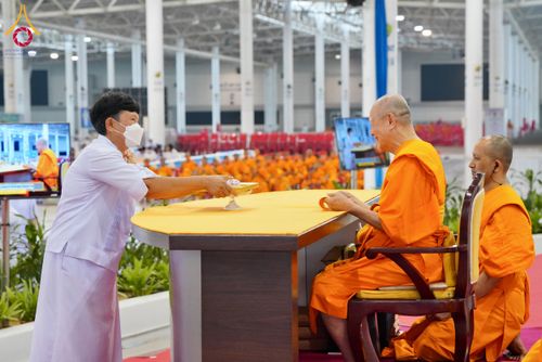 ภาพ No.127088:พิธีมอบใบประกาศเกียรติคุณองค์กรนานาชาติ และหน่วยงานที่ชักชวนคนร่วมโครงการนั่งสมาธิเพื่อสันติภาพโลกมากที่สุด วันอาทิตย์ที่ 1 มีนาคม พ.ศ. 2567 ณ สภาธรรมกายสากล วัดพระธรรมกาย