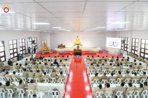 ภาพ No.201945:ผู้ว่าปทุมฯ มอบแนวทางการขับเคลื่อนพัฒนาจังหวัดฯ แก่หัวหน้าส่วนราชการ ผู้บริหารท้องถิ่น กำนัน ผู้ใหญ่บ้าน อ.คลองหลวง วันอังคารที่ 21 มกราคม พ.ศ. 2568