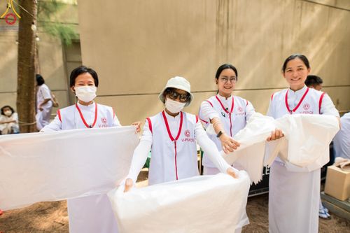 ภาพ No.107663:V.4 ทุ่มใจ การเตรียมงาน เก็บงาน การรับบุญของเจ้าหน้าที่หน่วยงานต่างๆ เพื่อโครงการธรรมยาตรา กตัญญูบูชามหาปูชนียาจารย์ พระมงคลเทพมุนี (สด จนฺทสโร) พระผู้ปราบมาร อนุสรณ์สถาน 7 แห่ง ปีที่ 12 ระหว่างวันที่ 2 - 31 มกราคม พ.ศ.2567