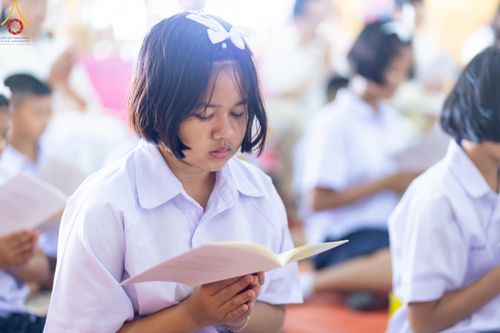 ภาพ No.192149:พิธีทอดผ้าป่าทำนุบำรุงศาสนสถาน ณ วัดนราภิรมย์ ตำบลนราภิรมย์ อำเภอบางเลน จังหวัดนครปฐม ในโครงการธรรมยาตรา กตัญญูบูชา มหาปูชนียาจารย์ พระมงคลเทพมุนี(สด จนฺทสโร) พระผู้ปราบมาร อนุสรณ์สถาน 7 แห่ง ปีที่ 13 วันที่ 9 มกราคม พ.ศ. 2568