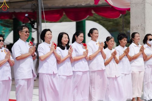 ภาพ No.124009:พิธีทอดผ้าป่า ปิดแผ่นทองค้ำฟ้า ครบรอบ 1 ปี สถาปนาอาคาร 80 ปี หลวงพ่อธัมมชโย ณ ศูนย์ปฏิบัติธรรมวิหารแดง ตำบลเจริญธรรม อำเภอวิหารแดง จ.สระบุรี วันที่ 18 กุมภาพันธ์ พ.ศ. 2567