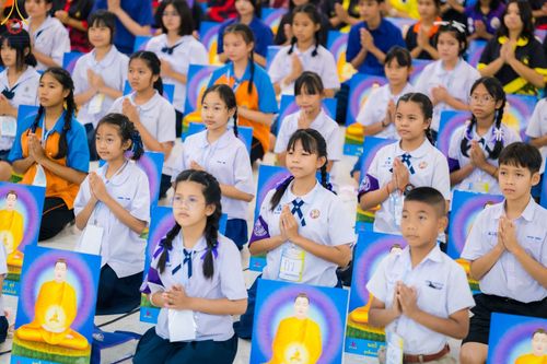 ภาพ No.106636:วันรวมพลังเด็กดี V-star ผู้นำฟื้นฟูศีลธรรมโลก จังหวัดสมุทรสาคร วันพฤหัสบดีที่ 28 ธันวาคม พ.ศ. 2566 ณ โรงเรียนสมุทรสาครวิทยาลัย อำเภอเมือง จังหวัดสมุทรสาคร