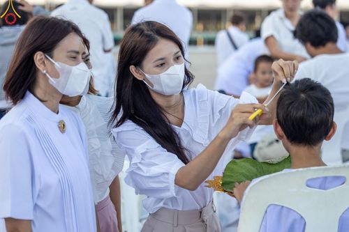 ภาพ No.132667:พิธีปลงผมยุวธรรมทายาท รุ่นที่ 32 มัชฌิมธรรมทายาท รุ่นที่ 28 ณ ลานธรรม วัดพระธรรมกาย วันเสาร์ที่ 30 มีนาคม พ.ศ. 2567