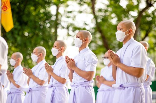 ภาพ No.141351:พิธีบรรพชาอุปสมบท โครงการอุปสมบทหมู่รุ่นผู้บริหาร รุ่นที่ 14 โครงการอุปสมบทหมู่ธรรมทายาท ระดับอุดมศึกษา รุ่นที่ 51 ภาคฤดูฝน ณ โบสถ์พระไตรปิฎก วัดพระธรรมกาย ในวันเสาร์ที่ 15 มิถุนายน พ.ศ. 2567