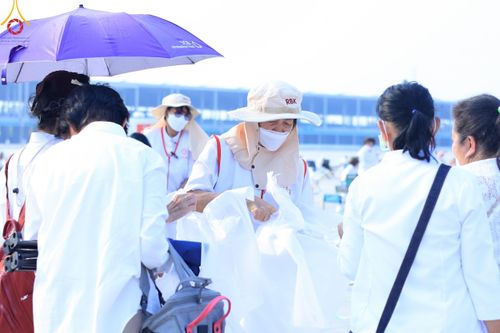 ภาพ No.122633:V.24 ใกล้ชนะ การเตรียมงาน เก็บงาน การรับบุญของเจ้าหน้าที่หน่วยงานต่างๆ เพื่อโครงการธรรมยาตรา กตัญญูบูชา มหาปูชนียาจารย์ พระมงคลเทพมุนี (สด จนฺทสโร) พระผู้ปราบมาร อนุสรณ์สถาน 7 แห่ง ปีที่ 12 ระหว่างวันที่ 2 - 31 มกราคม พ.ศ. 2567