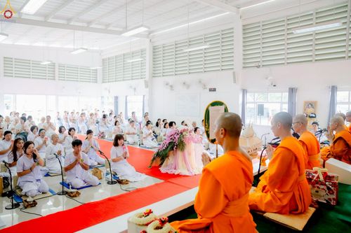 ภาพ No.266848:วันที่ 5 พฤศจิกายน พ.ศ. 2568 พิธีทอดกฐิน ณ อนุสรณ์สถานพระมงคลเทพมุนี  (สด จนฺทสโร) ผู้ค้นพบวิชชาธรรมกาย สถานที่ตั้งมโนปณิธานบวชตลอดชีวิต คลองบางนางแท่น ต.หอมเกร็ด อ.สามพราน จ.นครปฐม