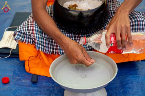 ภาพ No.130991:Photo Story ปฐมบรรพชาชาวพุทธมาร์มา Episode 4/5 วันที่ 13 กุมภาพันธ์พ.ศ. 2567 ณ วัดธัมจักร อรัญกุฏิ บังกลาเทศ