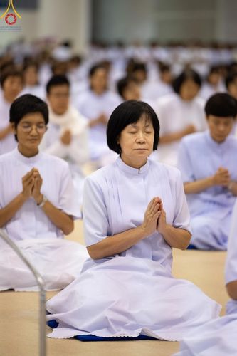 ภาพ No.59246:พิธีเจริญพระพุทธมนต์ ถวายภัตตาหารเป็นสังฆทาน เนื่องในวาระอายุวัฒนมงคล 80 ปี หลวงพ่อธัมมชโย ณ สภาธรรมกายสากล วัดพระธรรมกาย วันพุธที่ 24 เมษายน พ.ศ.2567