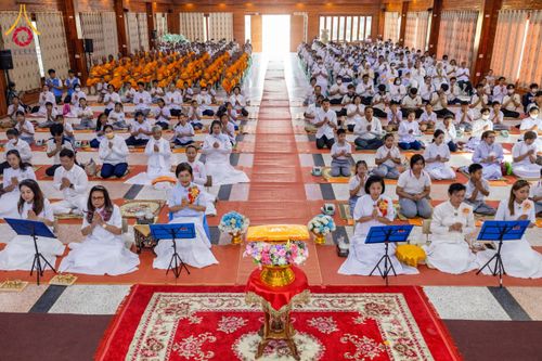 ภาพ No.200042:พิธีทอดผ้าป่าทำนุบำรุงศาสนสถาน ณ วัดบางไผ่นารถ ตำบลบางไทรป่า อำเภอบางเลน จังหวัดนครปฐม ในโครงการธรรมยาตรา กตัญญูบูชา มหาปูชนียาจารย์ พระมงคลเทพมุนี(สด จนฺทสโร) พระผู้ปราบมาร อนุสรณ์สถาน 7 แห่ง ปีที่ 13 วันที่ 22 มกราคม พ.ศ. 2568