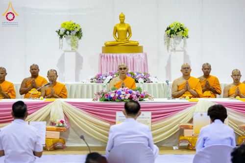 ภาพ No.306930:วันที่ 31 มกราคม พ.ศ. 2569 พิธีถวายภัตตาหารเป็นสังฆทาน แด่พระธรรมยาตรา ณ วัดพระธรรมกาย  จังหวัดปทุมธานี ในโครงการธรรมยาตรา กตัญญูบูชา มหาปูชนียาจารย์ พระมงคลเทพมุนี(สด จนฺทสโร) พระผู้ปราบมาร อนุสรณ์สถาน 7 แห่ง ปีที่ 14