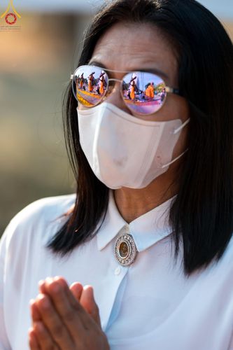 ภาพ No.110554:พิธีต้อนรับพระธรรมยาตรา ในโครงการธรรมยาตรากตัญญูบูชา มหาปูชนียาจารย์ พระมงคลเทพมุนี(สด จนฺทสโร) พระผู้ปราบมาร อนุสรณ์สถาน 7 แห่ง ปีที่ 12 วันที่ 11 มกราคม พ.ศ. 2567 ณ อนุสรณ์สถานลำดับที่ 3 สถานที่เกิดใหม่ในเพศสมณะ วัดสองพี่น้อง จ.สุพรรณบุรี