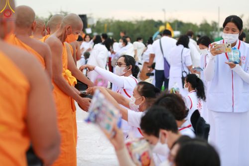 ภาพ No.119553:V.18 ทันทีม การเตรียมงาน เก็บงาน การรับบุญของเจ้าหน้าที่หน่วยงานต่างๆ เพื่อโครงการธรรมยาตรา กตัญญูบูชามหาปูชนียาจารย์ พระมงคลเทพมุนี (สด จนฺทสโร) พระผู้ปราบมาร อนุสรณ์สถาน 7 แห่ง ปีที่ 12 ระหว่างวันที่ 2 - 31 มกราคม พ.ศ.2567