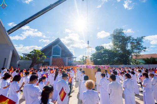 ภาพ No.248885:วันที่ 20 กันยายน พ.ศ. 2568 พิธีอัญเชิญรูปหล่อหลวงปู่วัดปากน้ำ ภาษีเจริญ จากวัดมงคลนิมิตร พระอารามหลวง เพื่อประดิษฐาน ณ วิหารพระมงคลเทพมุนี (สด จนฺทสโร)  ศูนย์ปฏิบัติธรรมภูเก็ต จ.ภูเก็ต