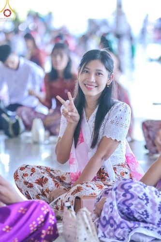 ภาพ No.177742:พิธีตักบาตรและพิธีบูชาข้าวพระ ในวันอาทิตย์ต้นเดือนที่ 1 ธันวาคม พ.ศ. 2567 ณ สภาธรรมกายสากล วัดพระธรรมกาย