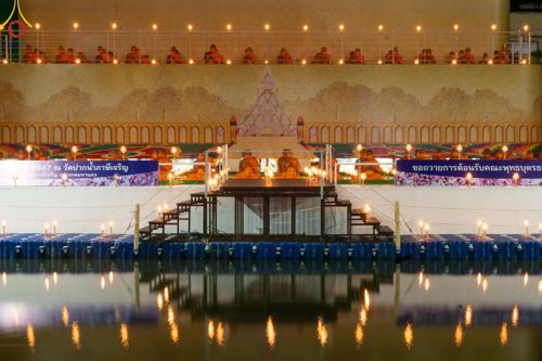 ภาพ No.119329:พิธีจุดประทีปถวายเป็นพุทธบูชา และบูชาธรรมมหาปูชนียาจารย์ พระมงคลเทพมุนี(สด จนฺทสโร) ในโครงการธรรมยาตราฯ วันที่ 26 มกราคม พ.ศ. 2567 ณ อาคารธรรมยาตรา กตัญญูบูชามหาปูชนียาจารย์ ตรงข้ามวัดปากน้ำภาษีเจริญ จ.กรุงเทพมหานคร