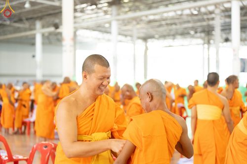ภาพ No.180705:พิธีบรรพชาอุปสมบท โครงการอุปสมบทบูชาธรรมมหาปูชนียาจารย์ ประจำปีพุทธศักราช 2567 วันเสาร์ที่ 7 ธันวาคมพ.ศ. 2567 ณ วัดพระธรรมกาย จ.ปทุมธานี