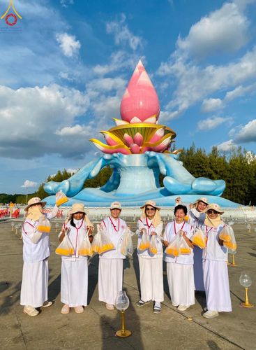 ภาพ No.186739:V.48 ผลงาน V-Peace ปลายปี 2567 ภาพโดย : ช่างภาพ V-Peace และ ช่างภาพศูนย์ภาพนิ่ง