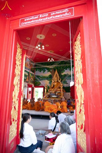 ภาพ No.341671:วันเสาร์ที่ 25 กรกฎาคม พ.ศ. 2569 พิธีตัดปอยผม ปลงผม พิธีบรรพชาอุปสมบทหมู่  โครงการบรรพชาอุปสมบทหมู่ รุ่นเข้าพรรษา ประจำปี 2569 ณ ศูนย์ปฏิบัติธรรมบุญประสาน จังหวัดนครราชสีม