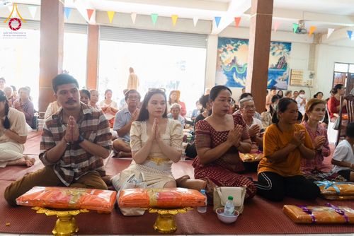 ภาพ No.168410:พิธีทอดกฐิน 4 วัด จ.ปราจีนบุรี โครงการกฐินสามัคคีทั่วไทย 30,000 วัด โดยคณะศิษยานุศิษย์วัดพระธรรมกาย บูชาธรรม 80 ปี หลวงพ่อธัมมชโย วันที่ 26-27 ตุลาคม พ.ศ. 2567