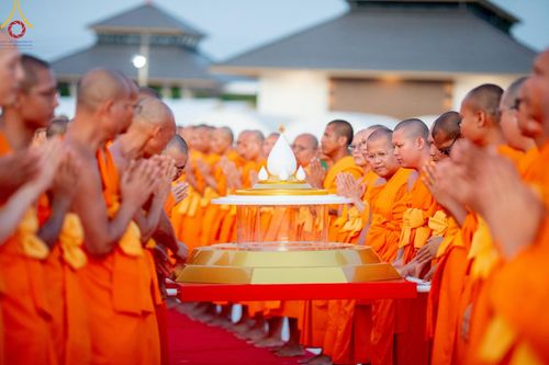 ภาพ No.211656:วันอาทิตย์ที่ 16 มีนาคม พ.ศ. 2568 พิธีอัญเชิญพระบรมสารีริกธาตุ ประดิษฐาน ณ ปทุมเจดีย์ ศูนย์อบรมเยาวชนปัตตานี