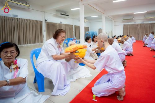 ภาพ No.278270:วันศุกร์ที่ 5 ธันวาคม พ.ศ. 2568 (วันพ่อแห่งชาติ) พิธีบรรพชาอุปสมบทหมู่ธรรมทายาท จำนวน 16 รูป โครงการบรรพชาอุปสมบทหมู่ รุ่นบูชาธรรมมหาปูชนียาจารย์ ประจำปี 2568  ณ ศูนย์ปฏิบัติธรรมและอบรมเยาวชนพระนครศรีอยุธยา จ.พระนครศรีอยุธยา