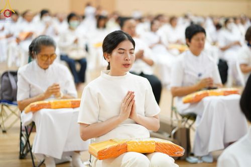 ภาพ No.212747:วันอาทิตย์ที่ 23 มีนาคม พ.ศ. 2568 พิธีร่วมบุญโครงการบรรพชาสามเณร 5,000 รูป ณ ห้องแก้วสารพัดนึก 2 วัดพระธรรมกาย