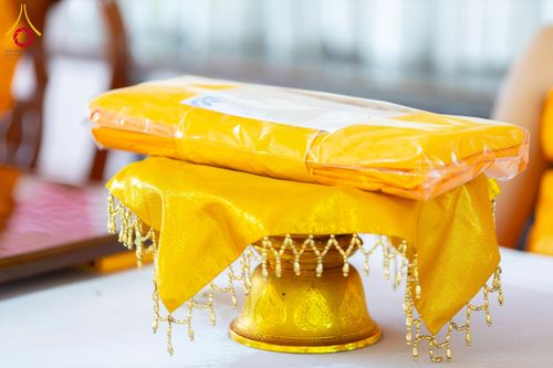 ภาพ No.274655:วันอาทิตย์ที่ 23 พฤศจิกายน พ.ศ. 2568 พิธีทอดผ้าป่าสามัคคี เพื่อระดมทุนสร้างกุฏิที่พักสามเณร ณ ศูนย์ปฏิบัติธรรมสวนผึ้ง จ.ราชบุรี