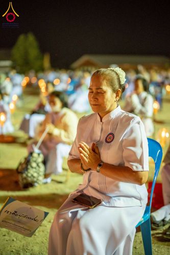 ภาพ No.275305:วันอาทิตย์ที่ 30 พฤศจิกายน พ.ศ. 2568 พิธีจุดประทีปถวายเป็นพุทธบูชา ณ ศูนย์ปฏิบัติธรรมระยอง (บ้านช่องลม)