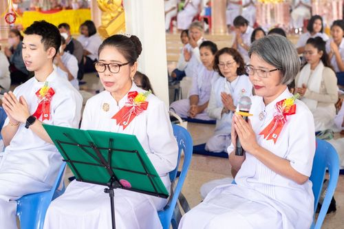 ภาพ No.200521:พิธีทอดผ้าป่าทำนุบำรุงศาสนสถาน ณ วัดรางกำหยาด ตำบลบางภาษี อำเภอบางเลน จังหวัดนครปฐม ในโครงการธรรมยาตรา กตัญญูบูชา มหาปูชนียาจารย์ พระมงคลเทพมุนี(สด จนฺทสโร) พระผู้ปราบมาร อนุสรณ์สถาน 7 แห่ง ปีที่ 13 วันที่ 22 มกราคม พ.ศ. 2568