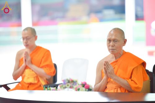 ภาพ No.214022:วันอังคารที่ 1 เมษายน พ.ศ. 2568  “วันคล้ายวันสถาปนากระทรวงศึกษาธิการ ครบรอบ 133 ปี จ.ปทุมธานี ณ วัดพระธรรมกาย”