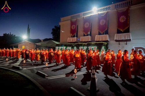 ภาพ No.225737:วันอาทิตย์ที่ 11 พฤษภาคม พ.ศ. 2568 วัดพระธรรมกายแคลิฟอร์เนีย จัดงานวิสาขบูชานานาชาติ และถวายมหาสังฆทานคณะสงฆ์ 120 รูป