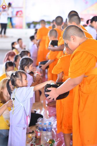 ภาพ No.84622:โครงการส่งเสริมและพัฒนาผู้เรียนมีคุณธรรม  จริยธรรม ประจำปีงบประมาณ 2566 ศูนย์พัฒนาเด็กเล็กและโรงเรียนอนุบาล องค์การบริหารส่วนตำบลคลองสาม ณ ศูนย์การเรียนรู้ UG5 Power พลังความดีสากล 5 ประการ มหารัตนวิหารคต วัดพระธรรมกาย วันอังคารที่ 25 กรกฎาคม พ.ศ. 2566
